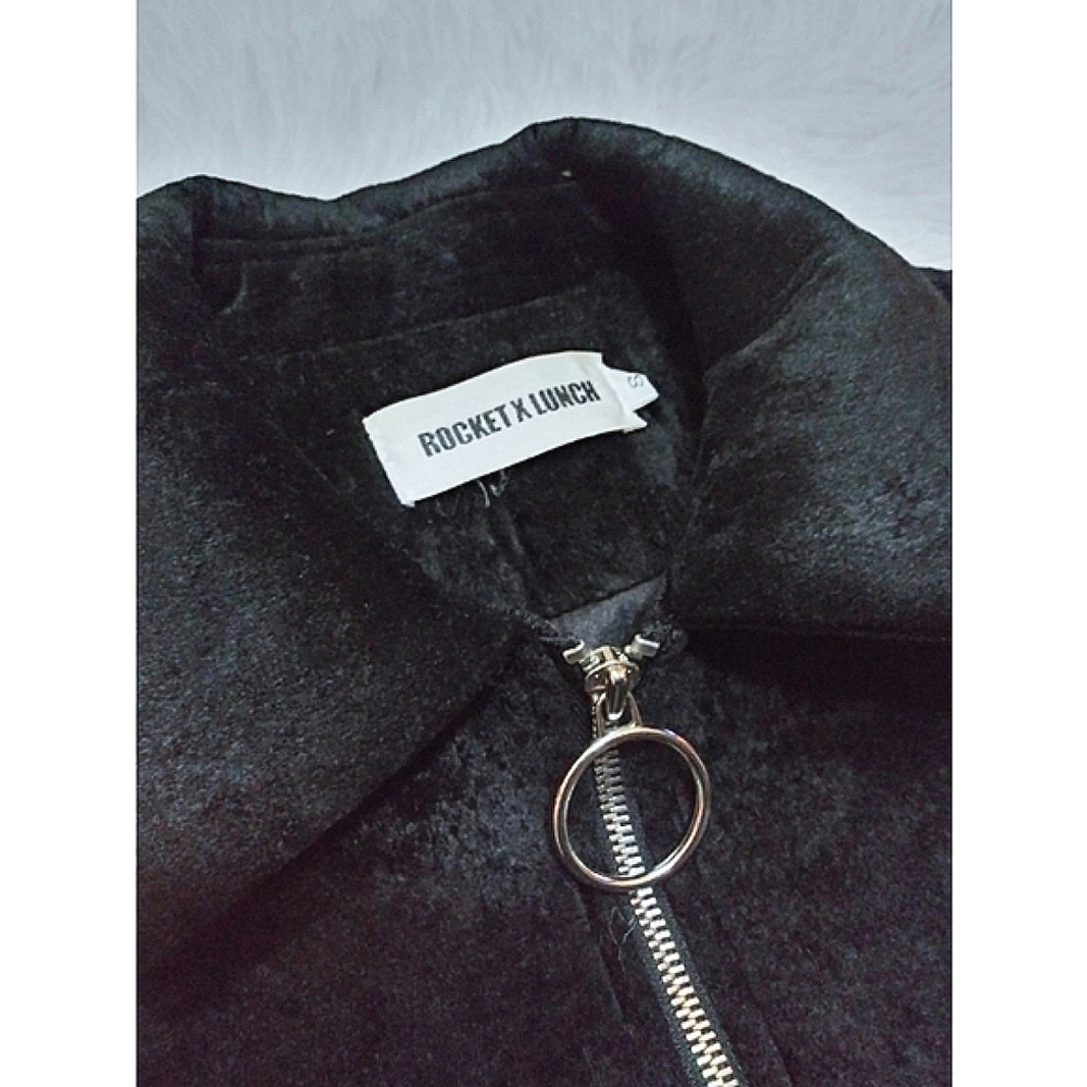 Rocket X Lunch Jacket - Picture 2 of 6